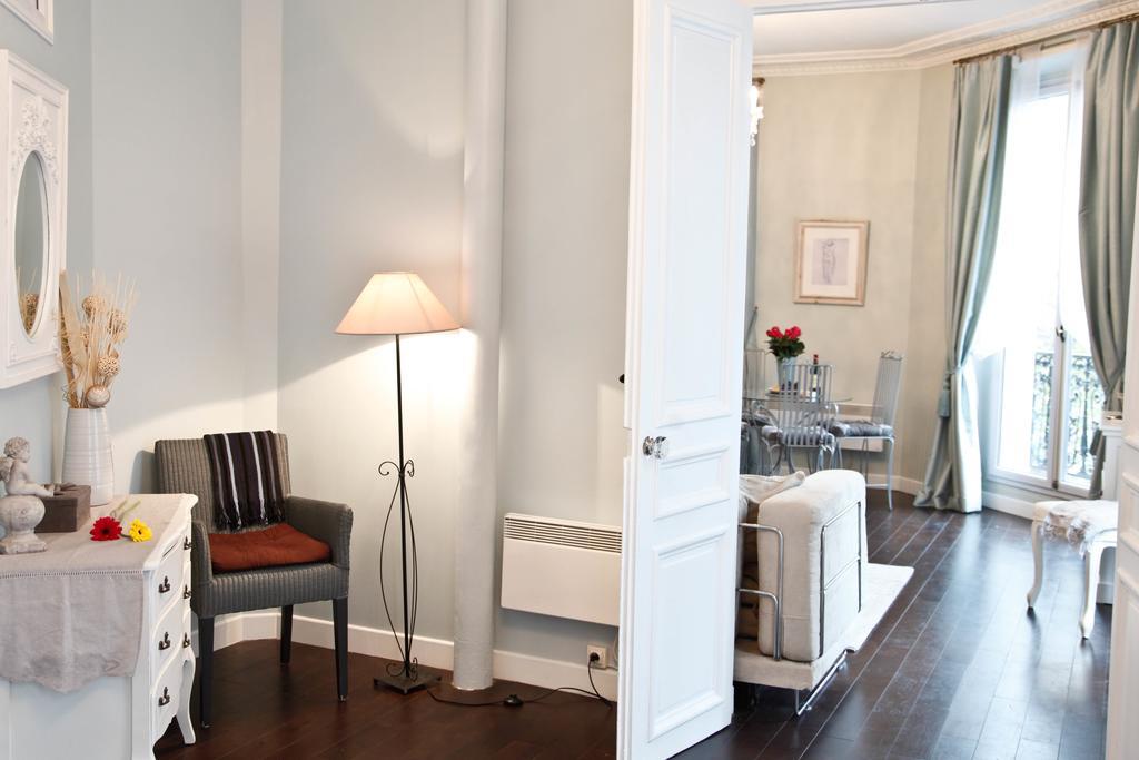 La Charme Du Marais Apartment Paris Exterior photo